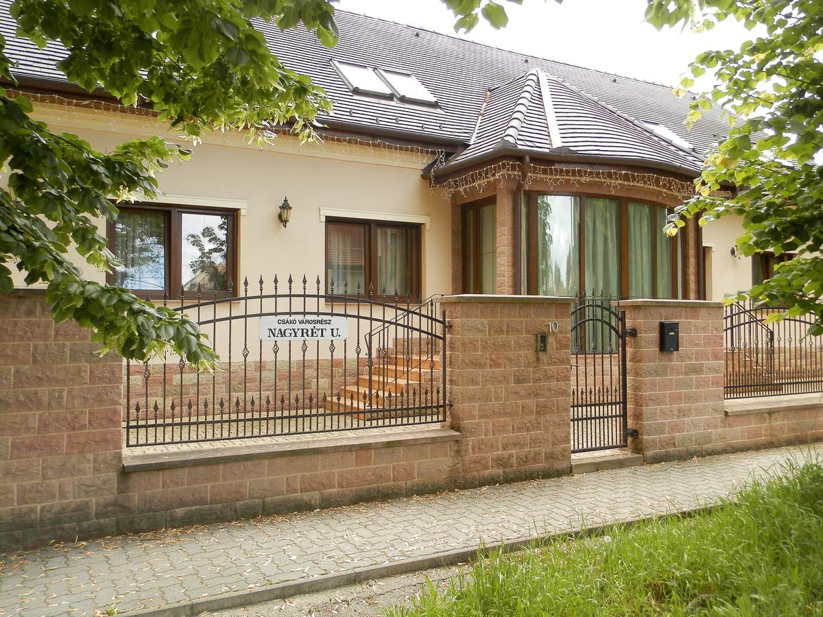 Nagyret Panzio Eger Bed and Breakfast Buitenkant foto