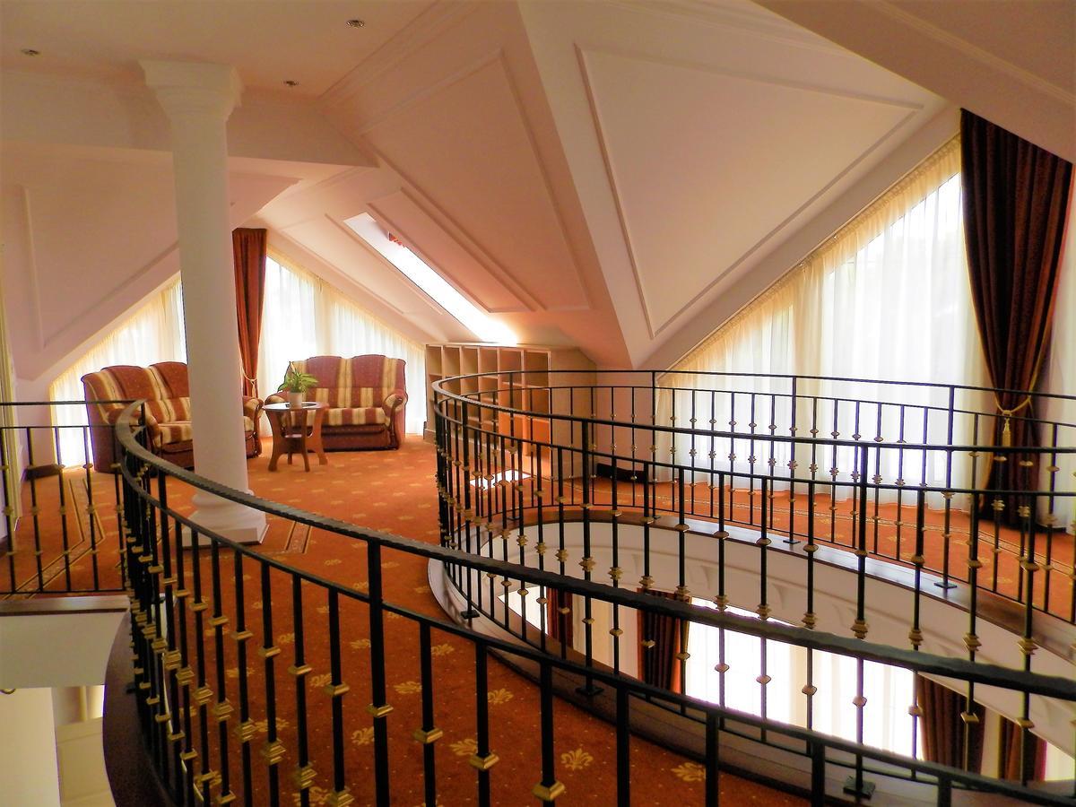 Nagyret Panzio Eger Bed and Breakfast Buitenkant foto