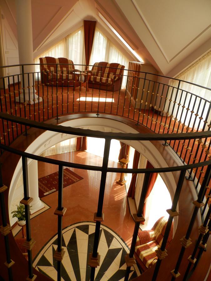 Nagyret Panzio Eger Bed and Breakfast Buitenkant foto